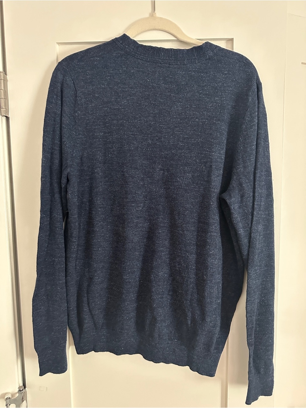 Grayer’s Men's Navy V-Neck Cardigan Sweater - Picture 3 of 3